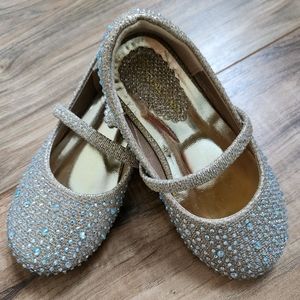 Dream Pairs sparkly toddler shoes